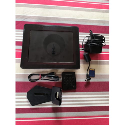 Cadre photo numérique Toshiba Journe F810