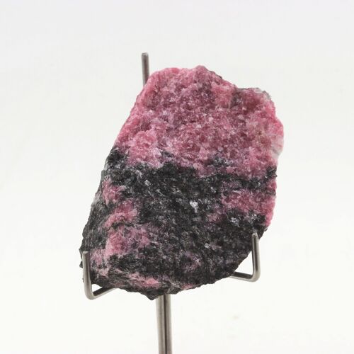 Rhodonite. 458.0 Ct. Atsimo-Andrefana, Madagascar.