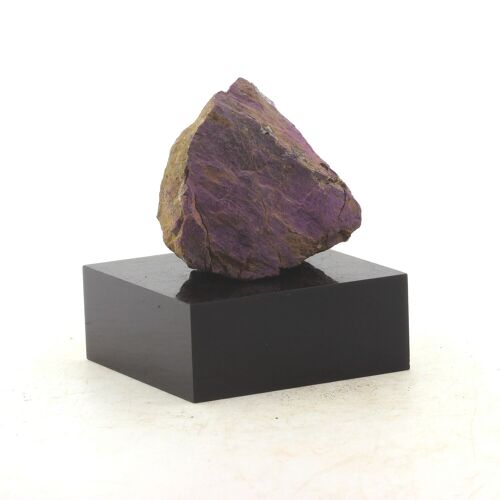 Purpurite. 303.5 Ct. Erongo Region, Namibie.