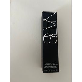 Fond De Teint Éclat Naturel Longue Tenue Nars 30 Ml 