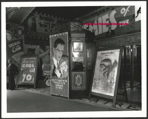 Enemies Of The Law - Film 1931 Lawrence C. Windom Avec Mary Nolan, Johnnie Walker, Lou Tellegen - 1 Photo Devanture Cinéma Retirage - Façade Cinéma Petite Affiche 20x25 Cm - Attention Retirage