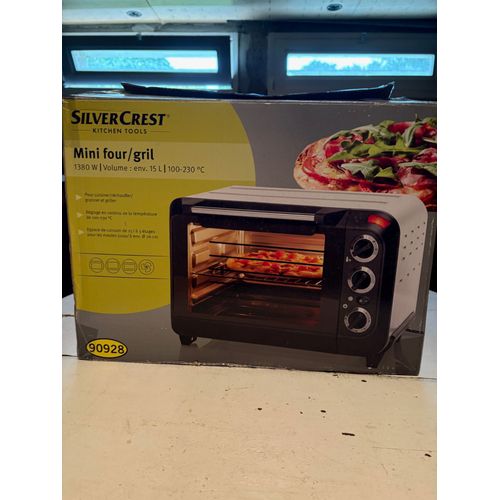 Minifour Silvercrest 1380 W; 15 litres.