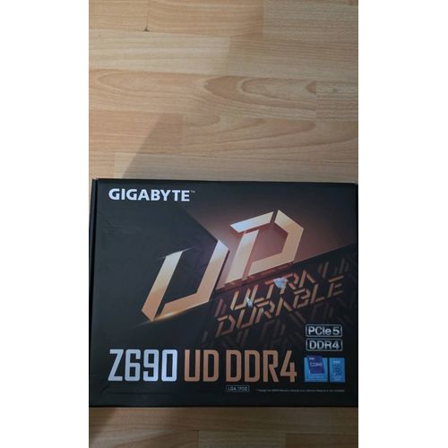 GIGABYTE Z690 UD DDR4