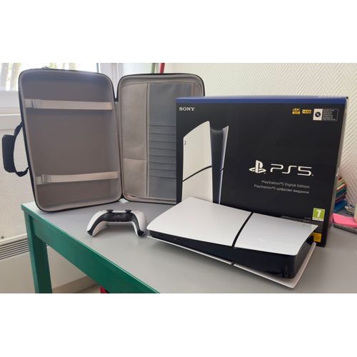 Playstation Sony, 5 Édition Standard, Ps5 Avec 1 Manette Sans Fil Dualsense, Couleur : Blanche En Excellent État (Neuf). Avec Une Valise Pour La Transporter Et De Très Bons Jeux Dans L’Application Ps