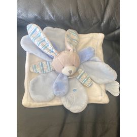 DOUDOU ET COMPAGNIE PLAT LAPIN BLANC BLEU RAYÉ PÉTALE CÉLESTIN MON DOUDOU À MOI 20*20CM