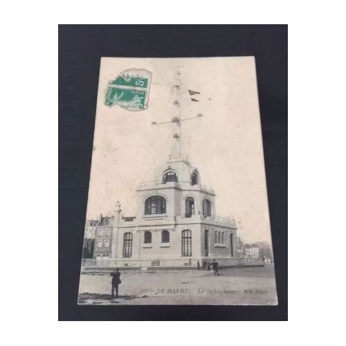 Carte Postale Le Havre Le Sémaphore En L'état Sur Les Photos