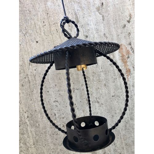 Suspension fer forge Ancien