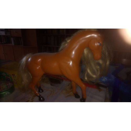 Cheval Couleur Caramel Plastique Dur
