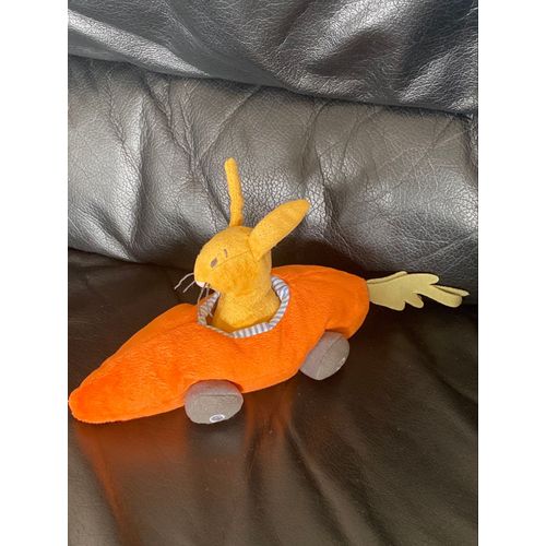 DOUDOU LAPIN DANS SA VOITURE CAROTTE IKEA 20CM