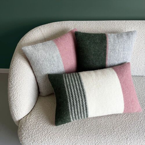 Coussin Festivité En Laine Carré Rose Aube 45x45