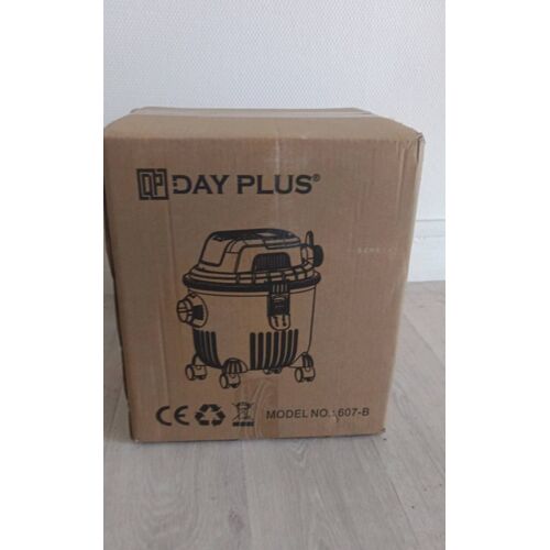 Aspirateur eau et poussières