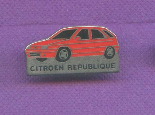 Rare Pins Auto Citroen Republique Zamac M618
