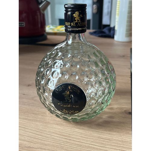 Bouteille En Forme De Balle De Golf