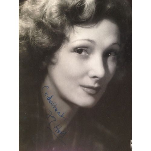 Jany Holt - Autographe
