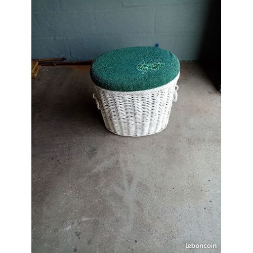 Panier de rangement ovale en osier blanc avec assise verte