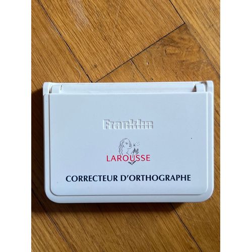 Correcteur d'orthographe, Larousse