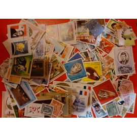 Lot De 200 Timbres Du Monde Entier, Sans Aucun Doublon, Toutes Époques Et Tous Formats.