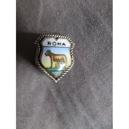 Insigne Broche Roma/Med9a