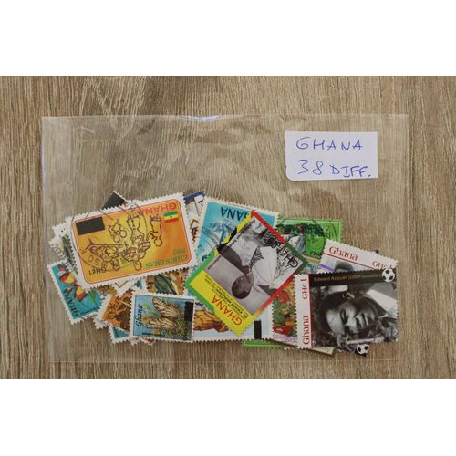 Ghana 38 Timbres Différents
