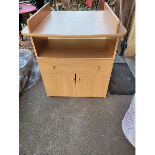 Commode À Langer