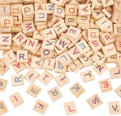 300pcs Tuiles De Lettres En Bois Colorées A-Z Lettres Majuscules Tuiles De Scrabble En Bois Pièces De Bois Pour La Fabrication De Sous-Verres D'alphabet Et De Mots Croisés De Scrabble