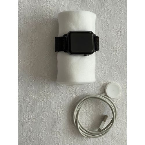 Apple Watch Series 2 - Boîtier En Aluminium Gris Sidéral De 42 Mm Avec Bracelet Noir