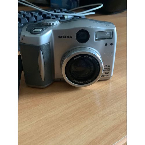 Sharp VE-CG30F compact 3.2 mpix