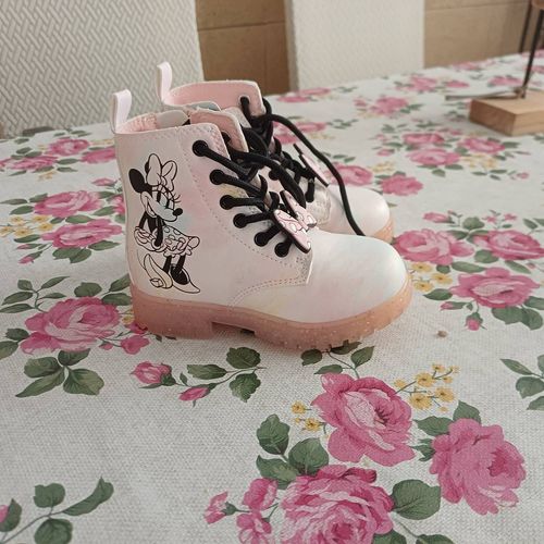 Jolies Bottines Neuves T.24