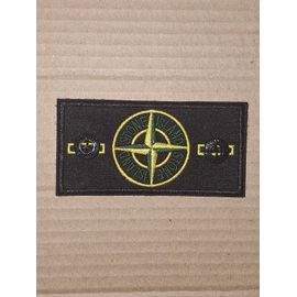 1 Patch Stone Island + 2 Boutons