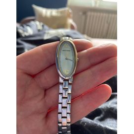 Vends Montre Pierre Cardin Femme Argentée Ovale Très Originale 