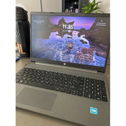 HP 15s-fq0024nf - 15.6" Intel Celeron N4120 - 1.1 Ghz - Ram 4 Go - SSD 128 Go - Windows 11