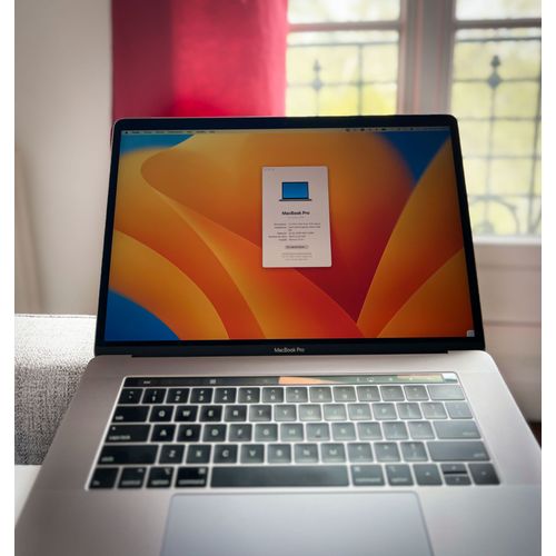 Apple MacBook Pro 2019 - 15.4" Intel Core i9 - 2.3 Ghz - Ram 32 Go - DD 1 To - Space Gray