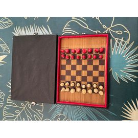 Jeu D'échec De Voyage En Plastique