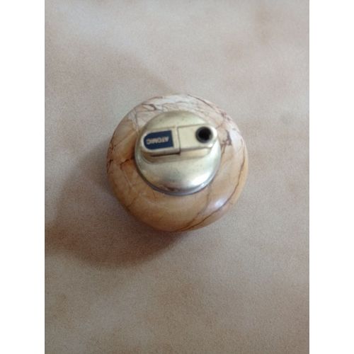 Briquet Vintage En Marbre