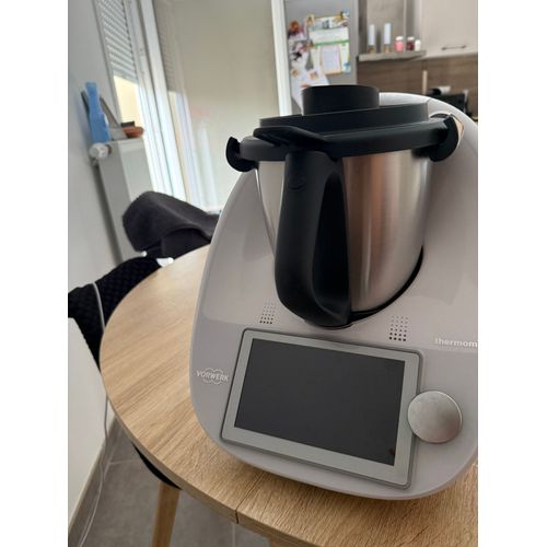 Thermomix TM6 complet avec tous ses accessoires