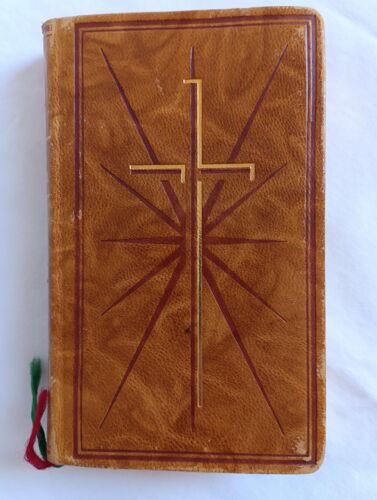 Missel Des Dimanches Et Fêtes. Rituel