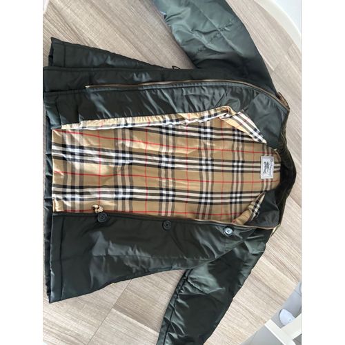 Veste Manteau Burberry Taille 42