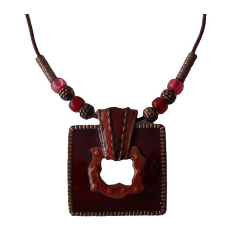 Collier Réglable En Métal Et Perles. Rouge. Rose. Marron. Multicolore. Pochette Organza. Armand Thiery. 39 À 45 Cm