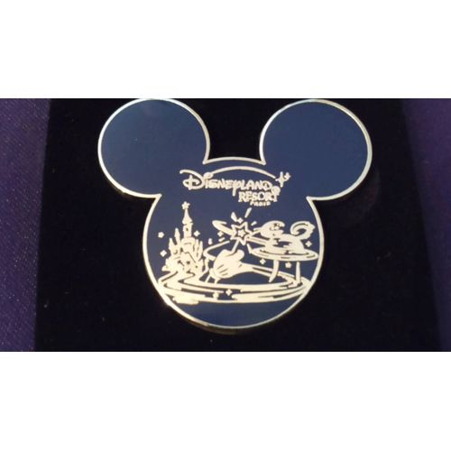 Rare Pins Disney Disneyland Paris : Tête De Mickey Représentant Les 2 Parcs