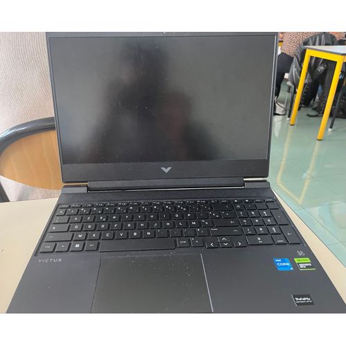 HP Victus 16 - 16" Intel Core i5-12500H - 2.5 Ghz - Ram 16 Go - SSD 550 Go