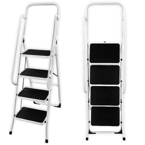 Escabeau marchepied acier 4 marches sécurité