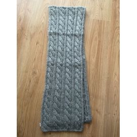 Écharpe Chaude Grise En Laine Et Acrylique Marque Creeks