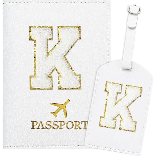 TIANYI-ZVRSUA Protege Passeport Blanc et Etiquette Valise CostumePochette Passeport avec Lettre, Cuir PU, Cadeaux Femme Voyage Accessoires, Très Mignons, Adaptés aux Femmes, Adolescentes, Filles¿K)