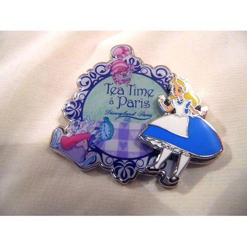 Rare Pins Disney Disneyland Paris : Alice Au Pays Des Merveilles Tea Time