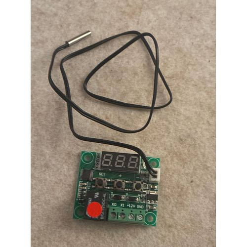 Thermostat numériqueDC 12V contrôleur de temperature