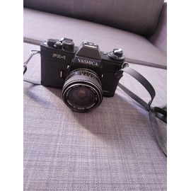Appareil photo argentique yashica FX-1