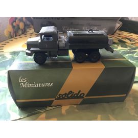 Camion Berliet Gbk 8 Kt Citerne Armee Francaise 1/50eme En Metal De La Marque Solido -Solido-Solido