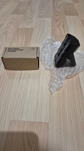Atomos Battery Eliminator Stand