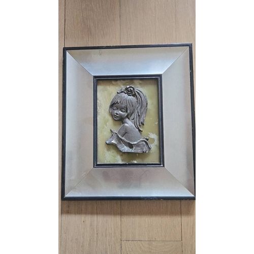 Très bon état Matière Métal Couleur Argenté Univers Décoration murale Type Tableau & toile Description Petits tableaux motif étain sur marbre et cadre alu bois 20x24 cm