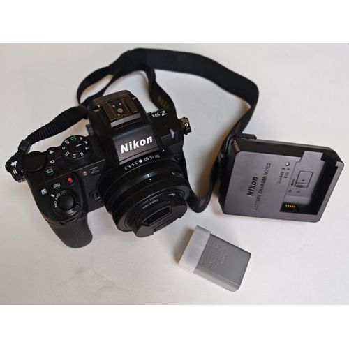 NIKON Z50 II 20.9 mpix + Objectif 16-50 Nikon + 2 Batteries Nikon MH-32 + Chargeur Batteries Nikon MH-32 + Filtre Protecteur Hoya